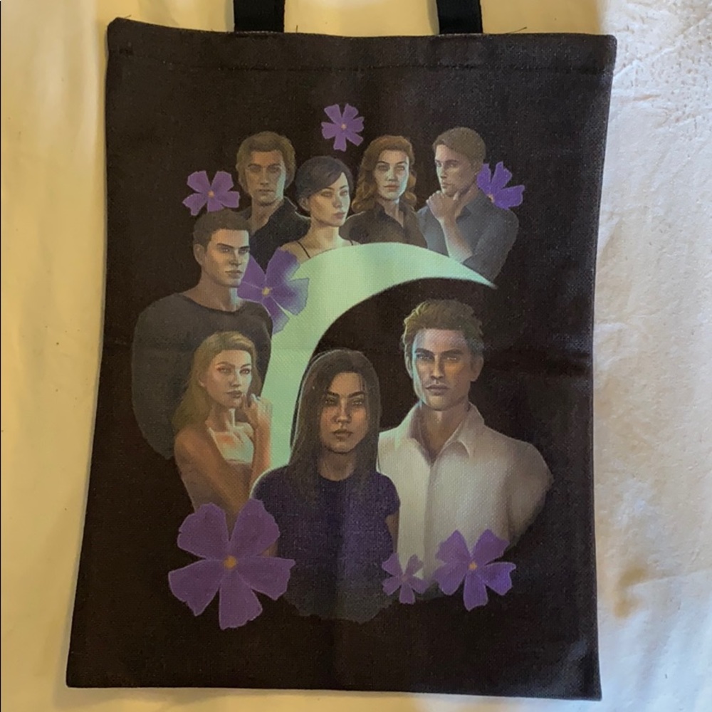 Bookish Twilight tote